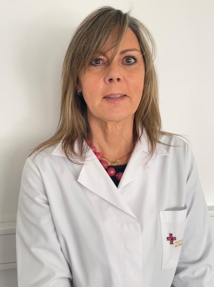 Dra. Júlia Caramujo