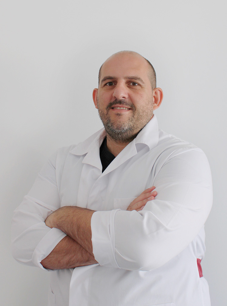 Dr. Nuno Cainé